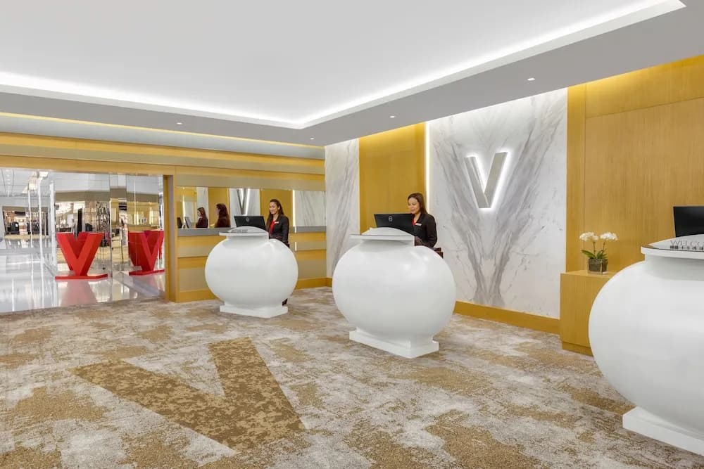 V Hotel Dubai Curio Collection by Hilton 2