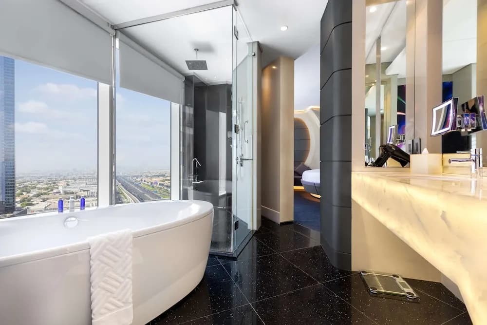 V Hotel Dubai Curio Collection by Hilton 5