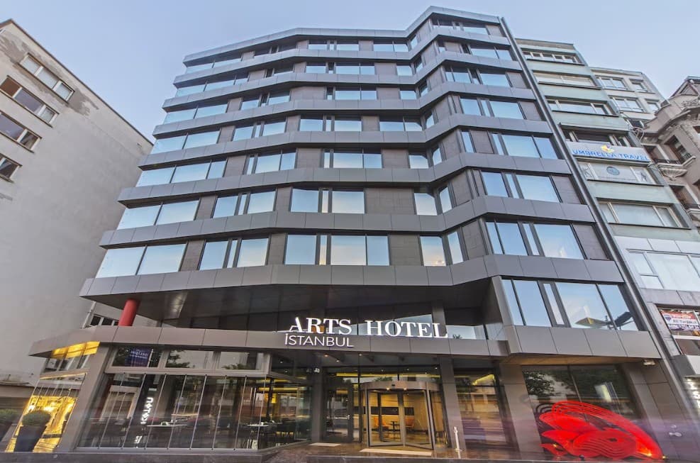 Arts Hotel Istanbul Harbiye 2