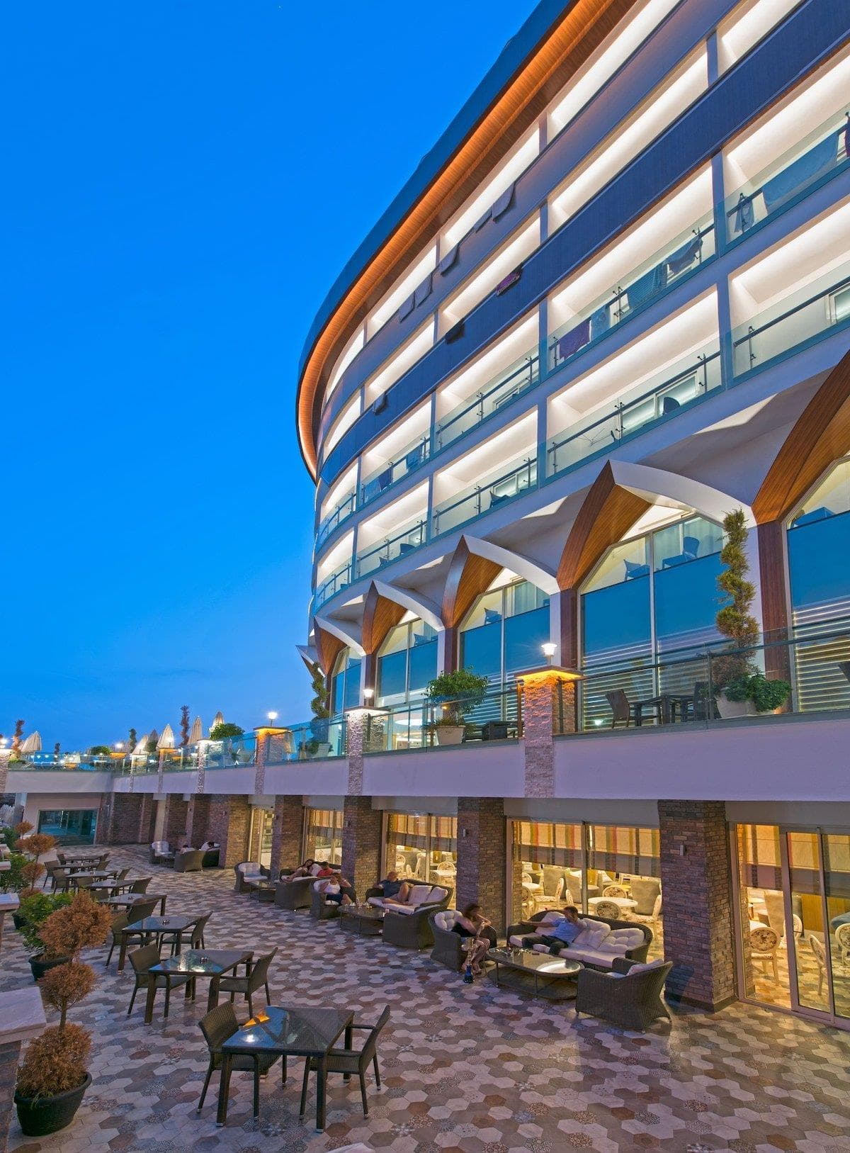 Asia Beach Resort Hotel & Spa 4