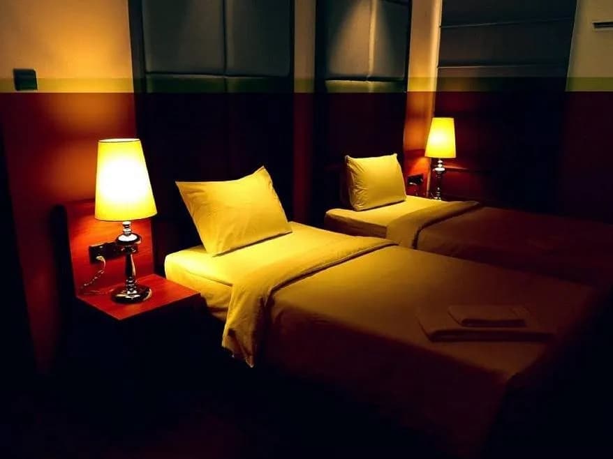 C'haya Hotel 5