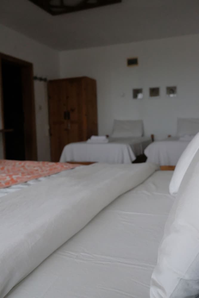 Ceneviz Hotel 5