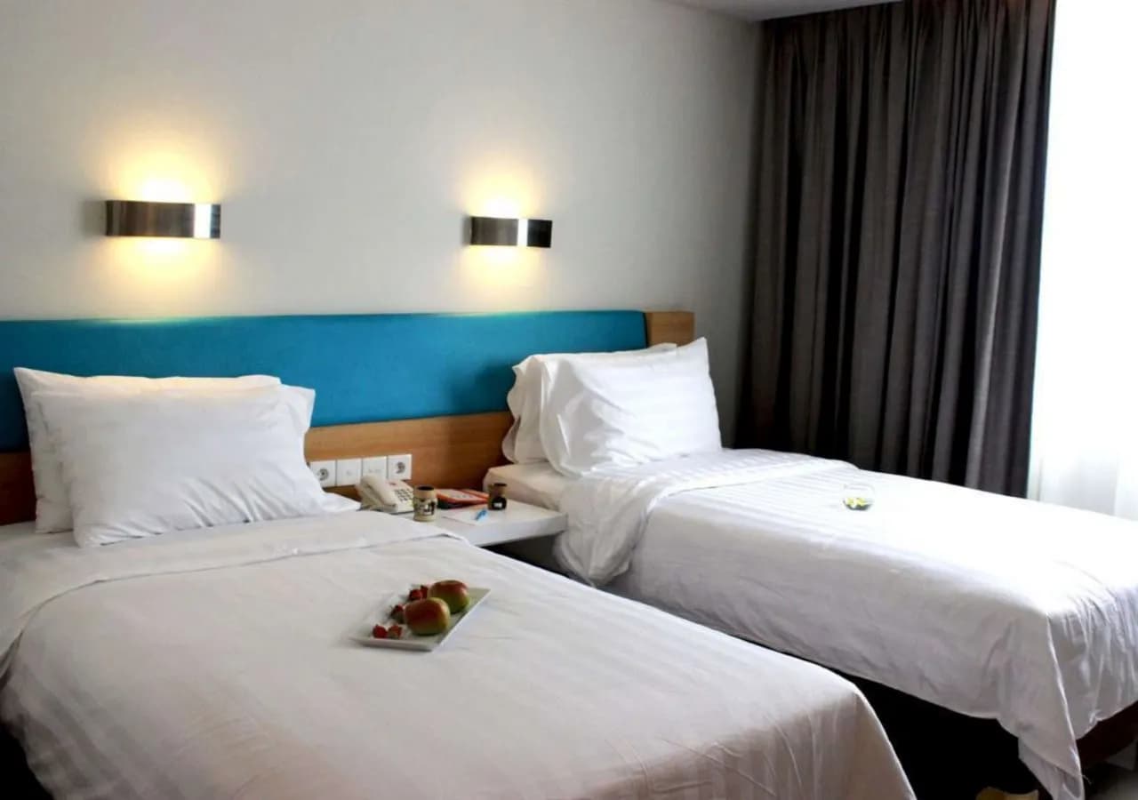 BATIQA Hotel & Apartments Karawang 5
