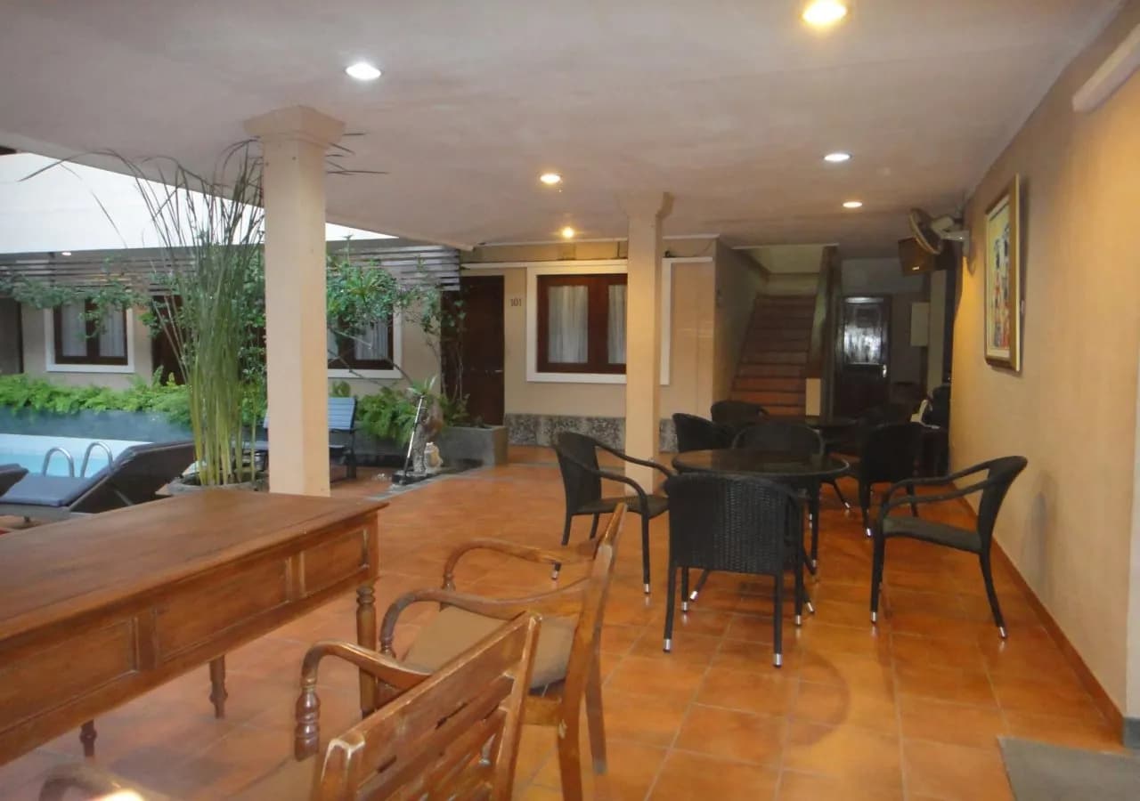 Balira Airport Hotel 5