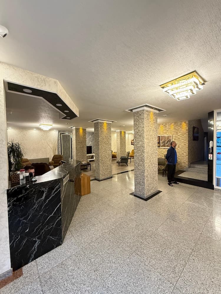 Buyuk Hotel 2