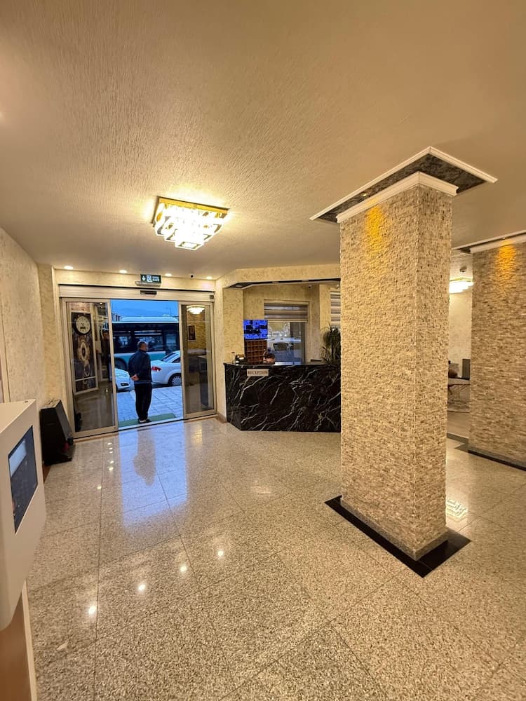 Buyuk Hotel 3
