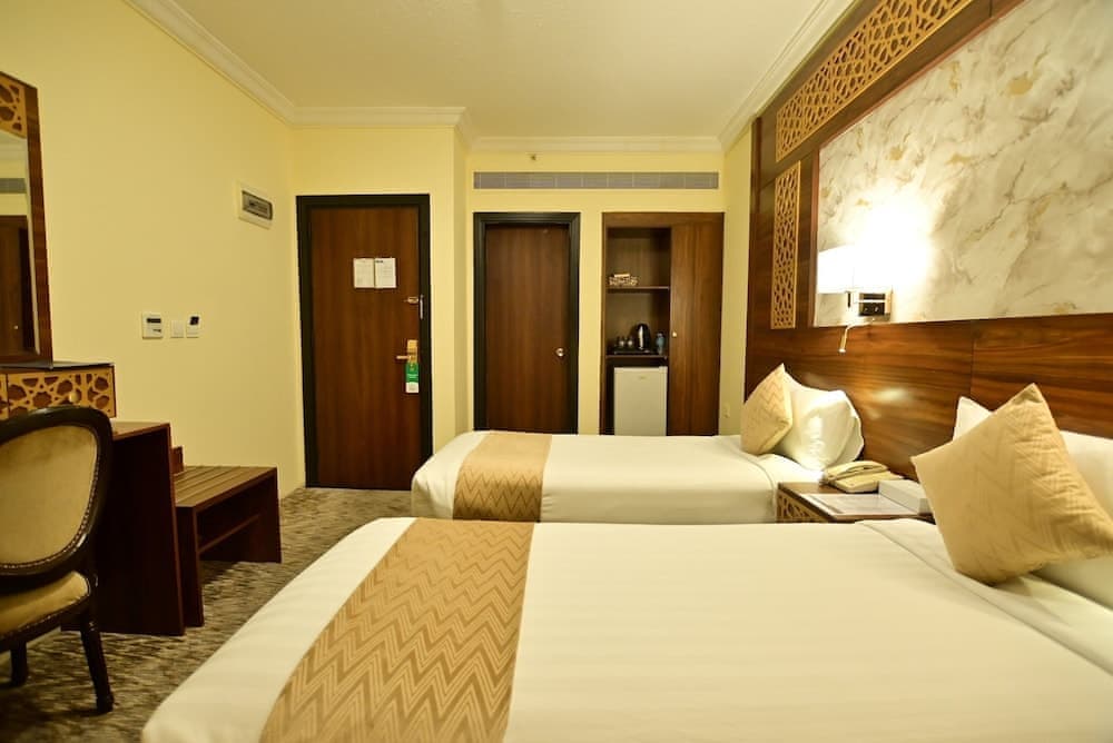 Abraj Al Tayseer Tuwa Hotel 3