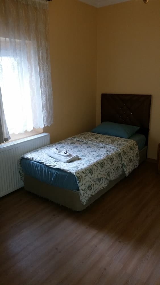 Emre's Stone House 5