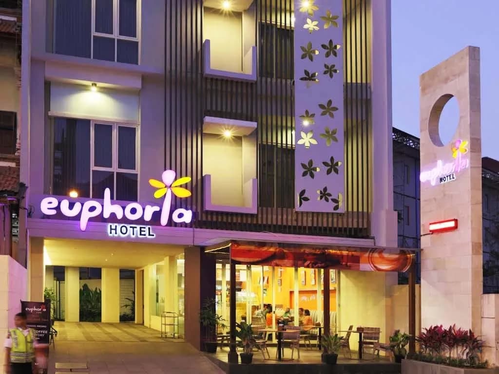 Euphoria Hotel 4