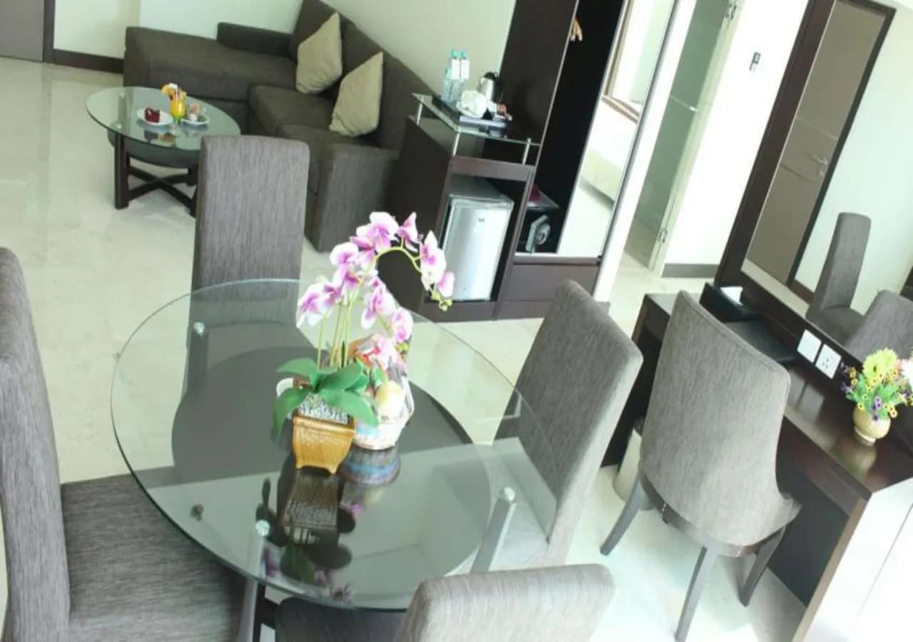 Claro Hotel Kendari 3