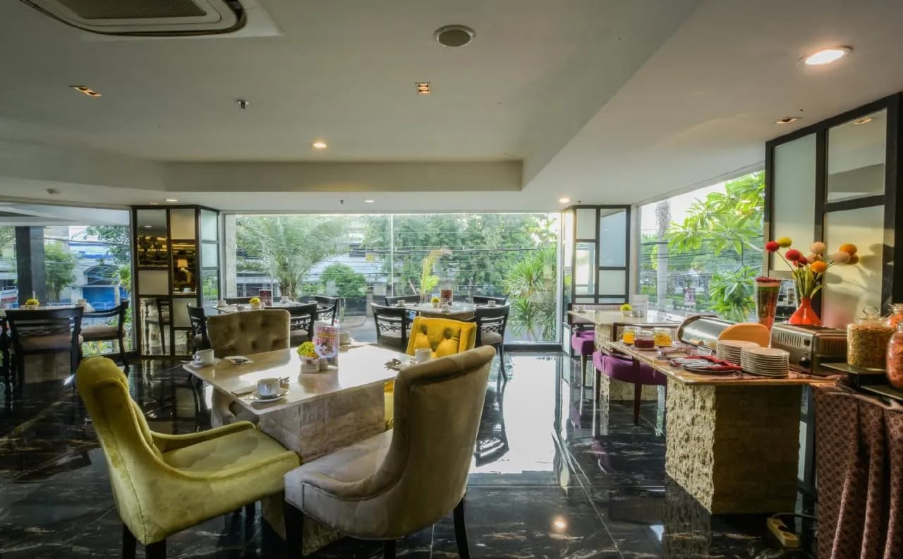 Hotel Cendana 5