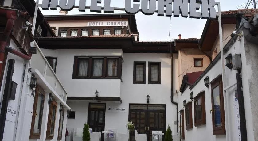 Hotel Corner
