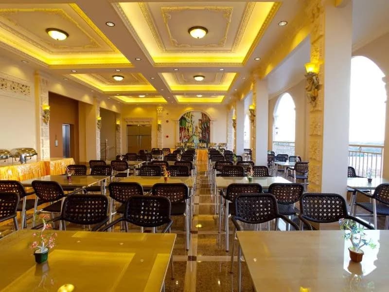 Hotel Grand Town 5