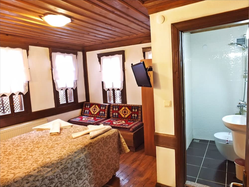 Cakiroglu Konak 2
