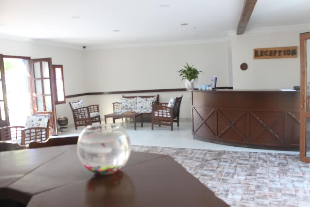 Oya Boutique Hotel & Suites 4