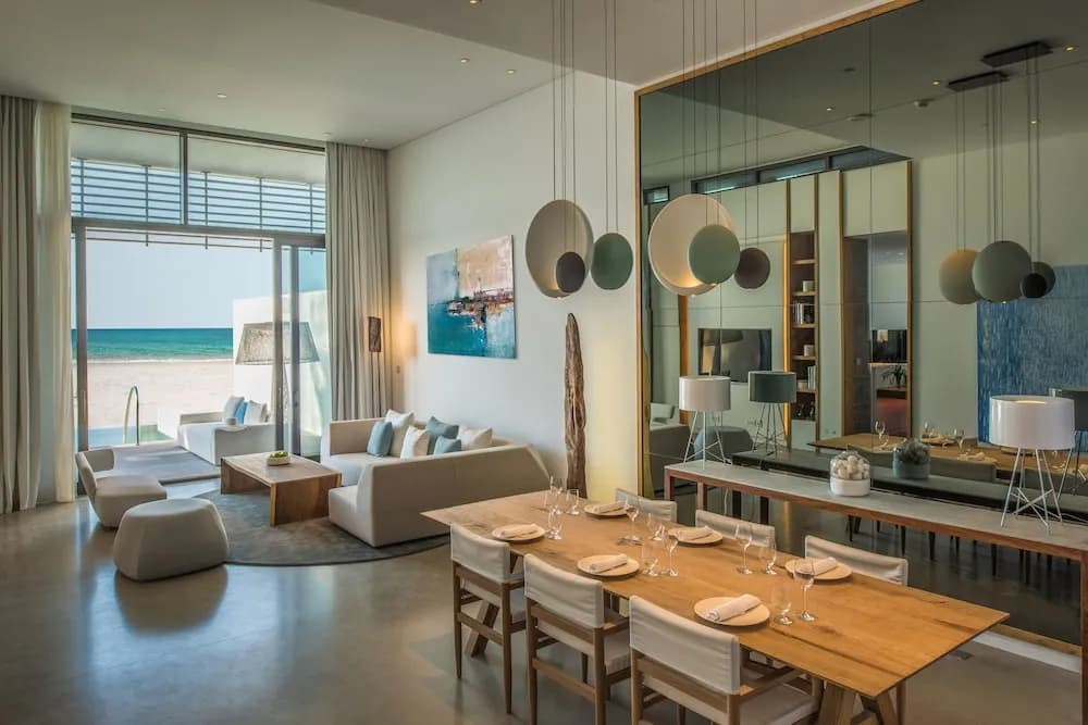Nikki Beach Resort & Spa Dubai 5