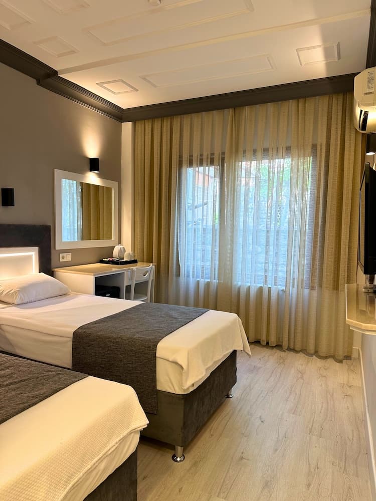 Hotel Peninsula 5