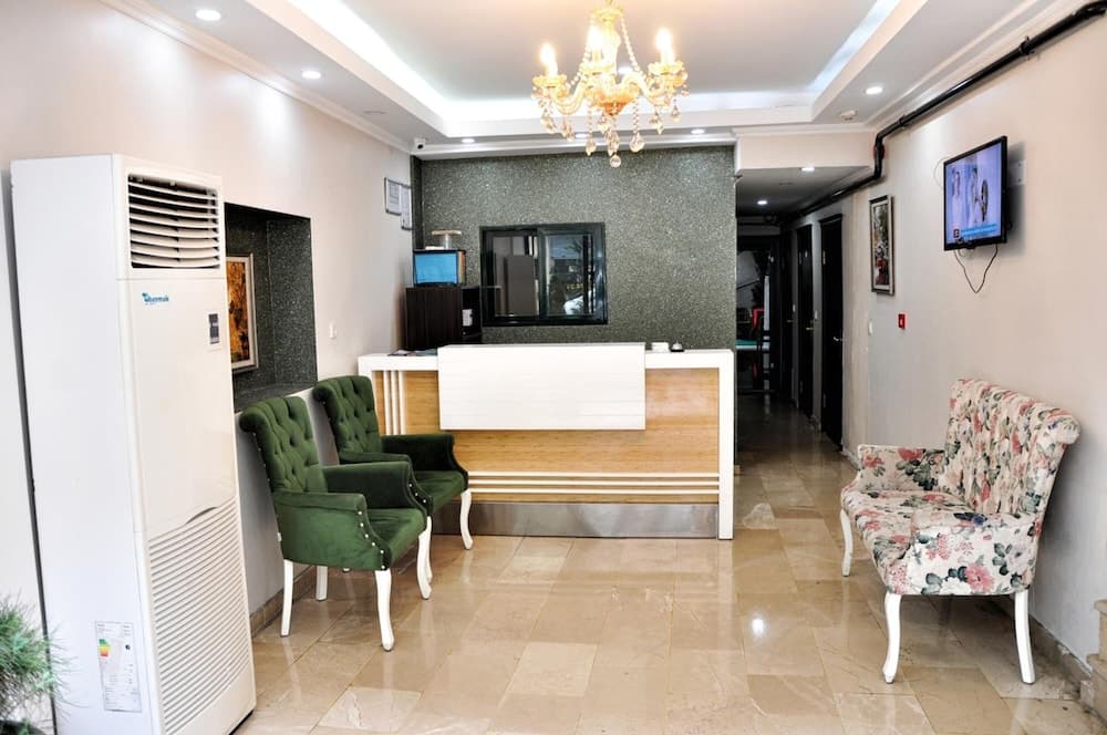 Monarch Hotel Istanbul 2