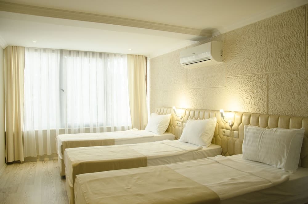 Patron Boutique Hotel 3