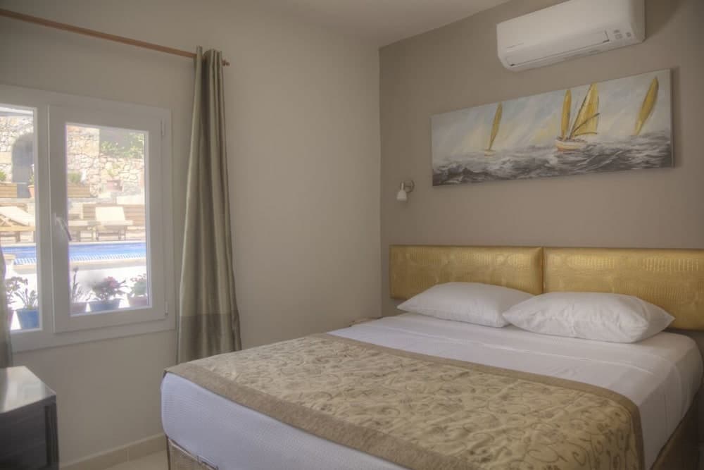 Sunset Villa Hotel 2