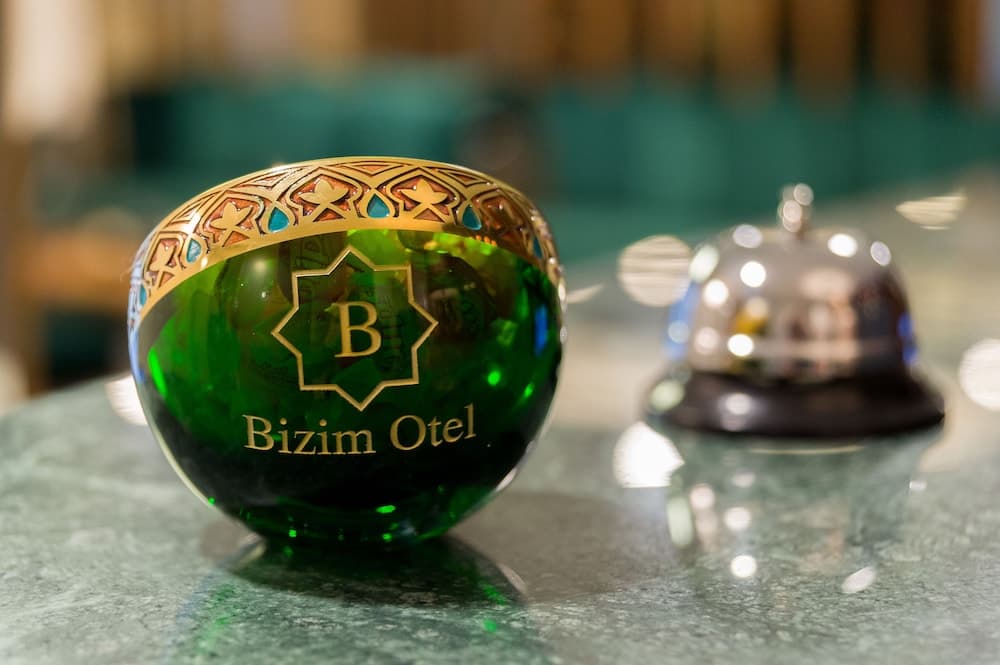 Bizim Hotel 5
