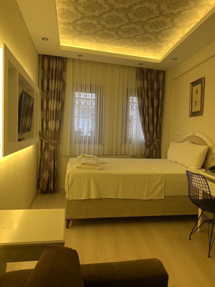 Elisa Hotel 5