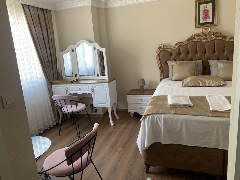 Elisa Hotel 4