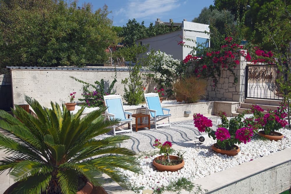 Villa Renk Alacati 3