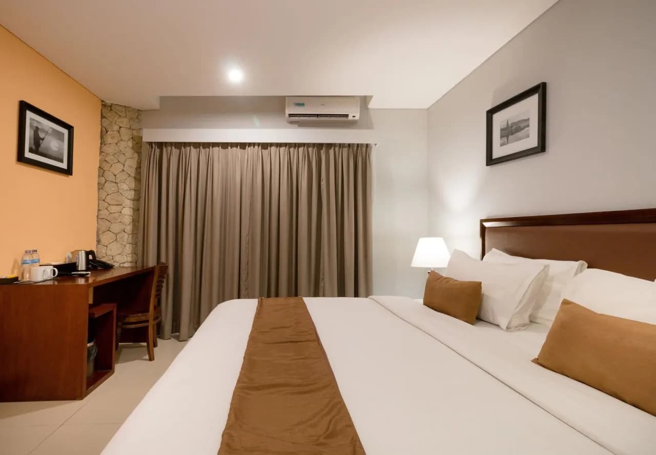 Kutabex Beach Front Hotel 2
