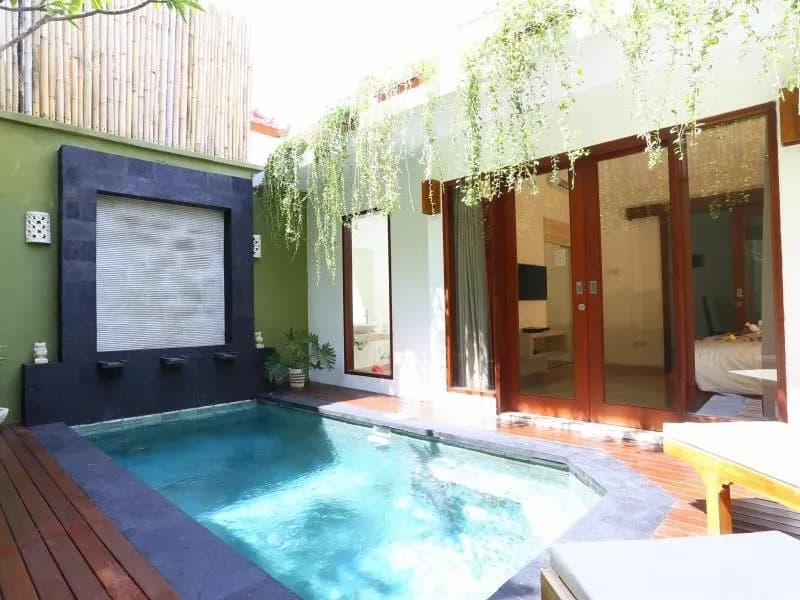 Jas Green Villas and Spa