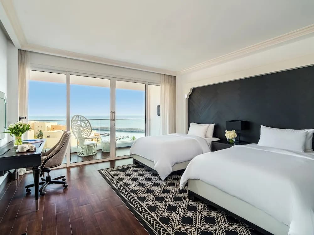 Fairmont Fujairah Beach Resort 5