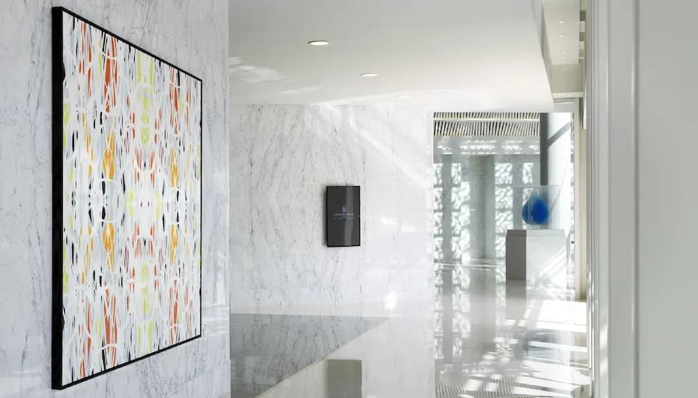 Four Seasons Hotel Abu Dhabi at Al Maryah Island 2