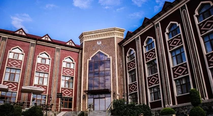 Sheki Palace