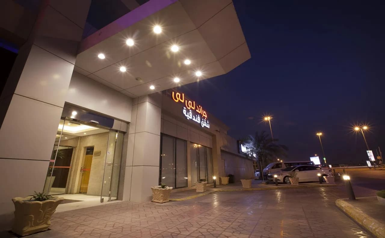 Grand Lily Hotel Suites 5