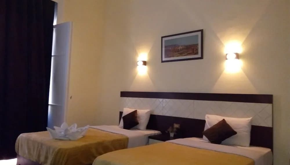 Cairo Paradise Hotel 4
