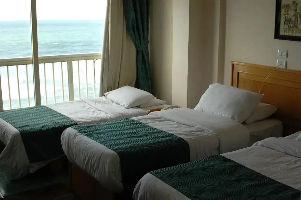 Royal Crown Alexandria Hotel 4