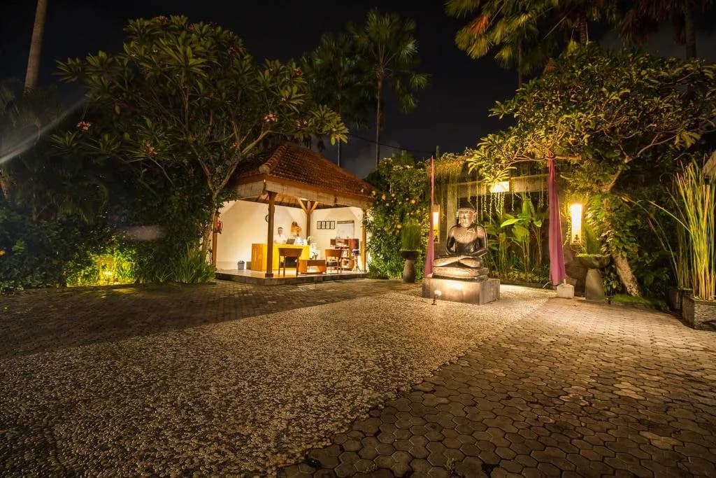 Amore Villas 5