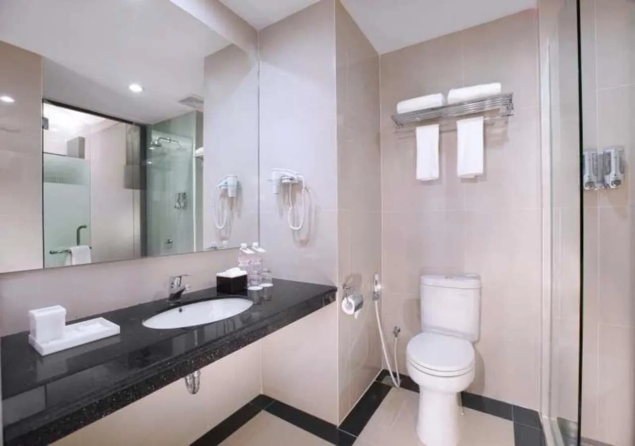 Aston Lampung City Hotel 5