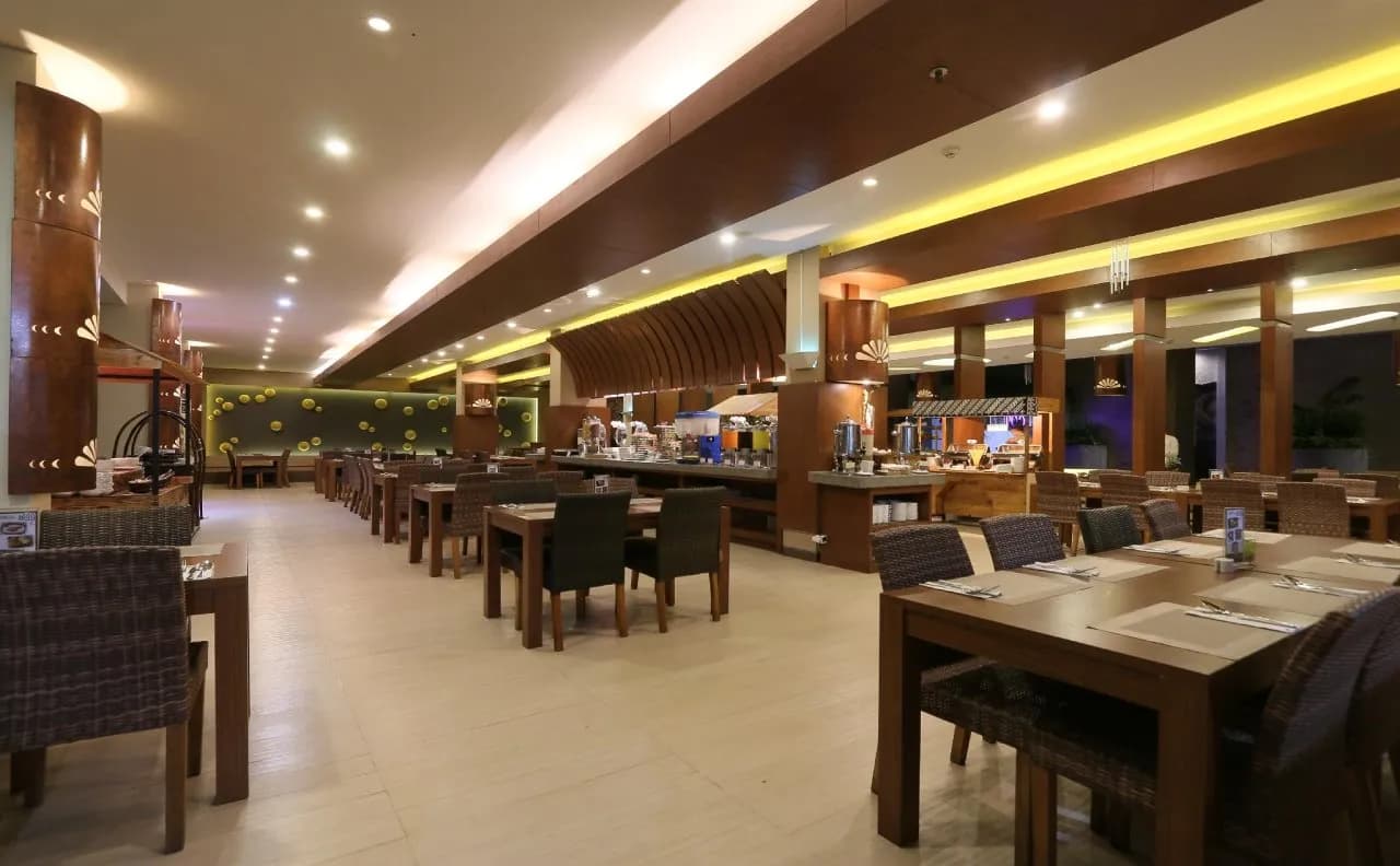 Crystal Lotus Hotel 5