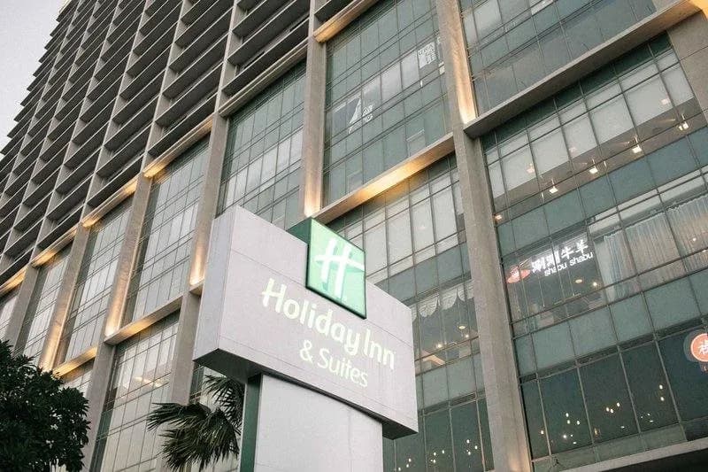 Holiday Inn And Suites Gajah Mada