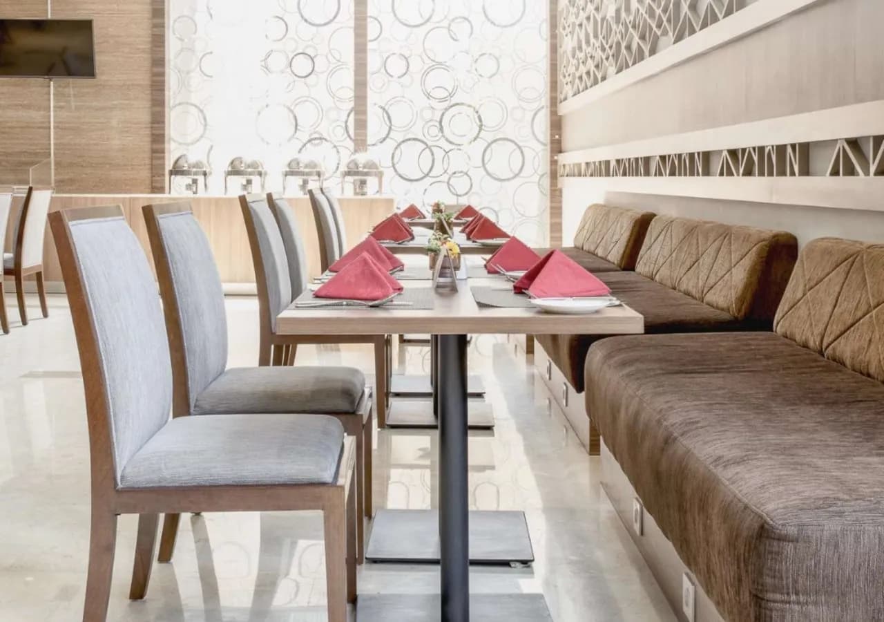 Hotel GranDhika Iskandarsyah 3