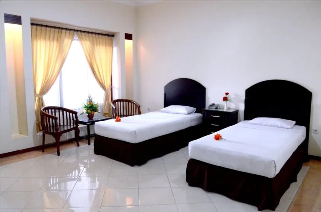 Hotel Pelangi Malang 3