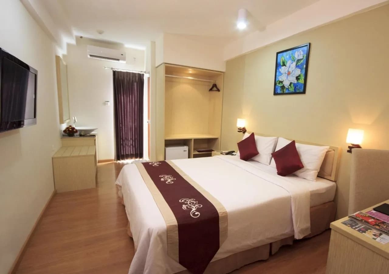 Hotel Gunawangsa Manyar 2