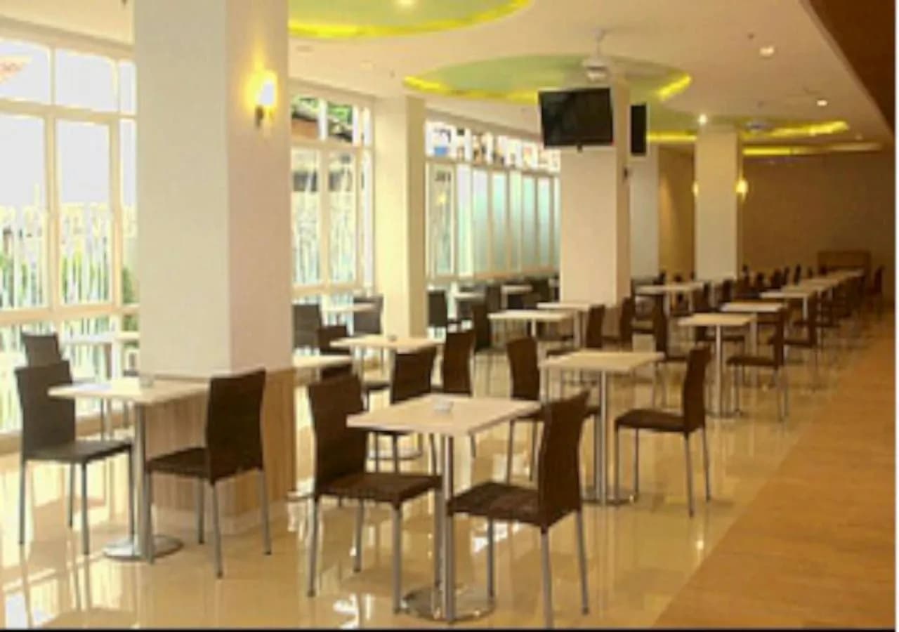 IZI Hotel 4