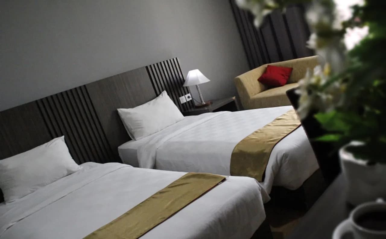 Merapi Merbabu Hotels & Resort Bekasi 2