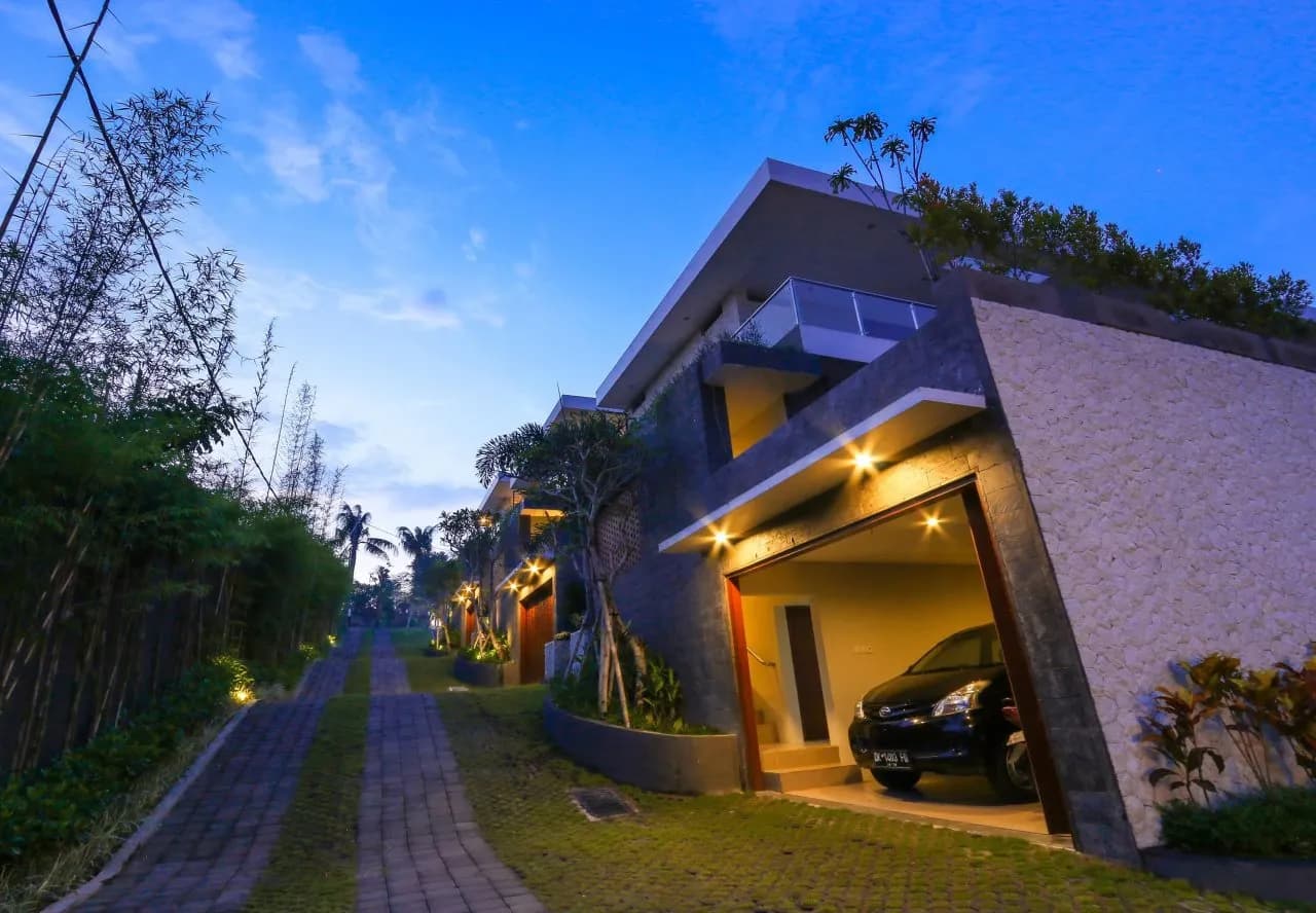 Royal Nyanyi Villa 4