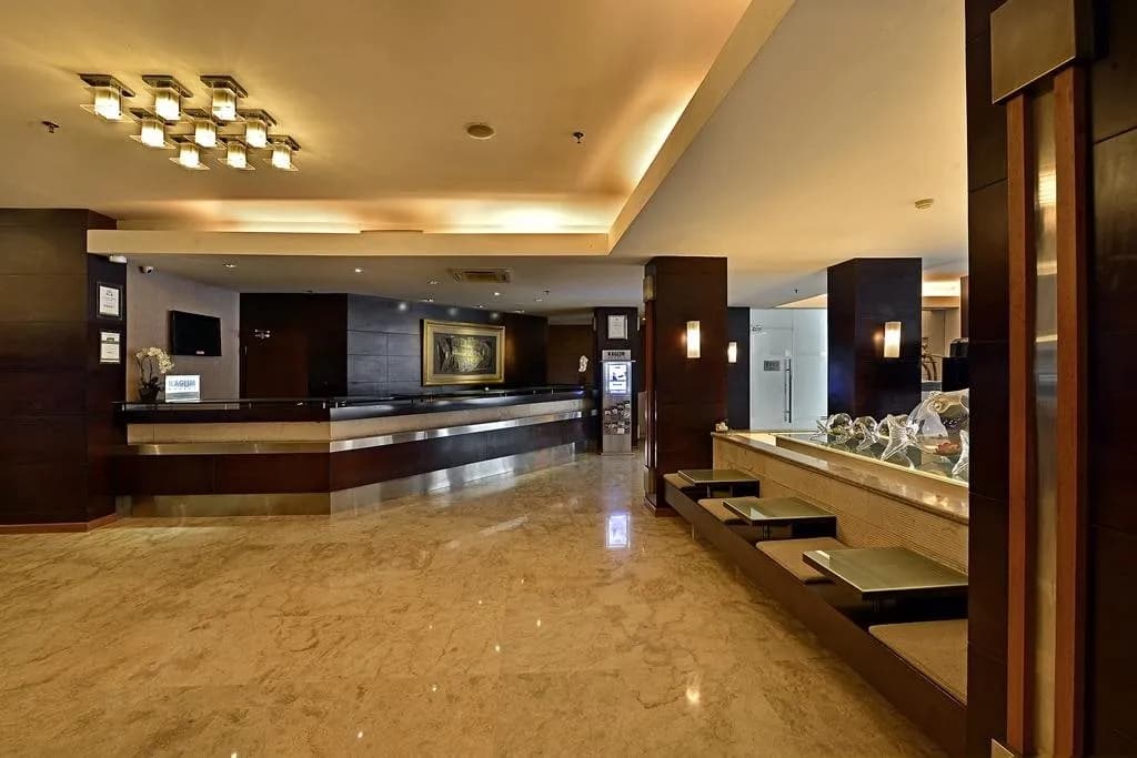 Serela Riau Bandung 5