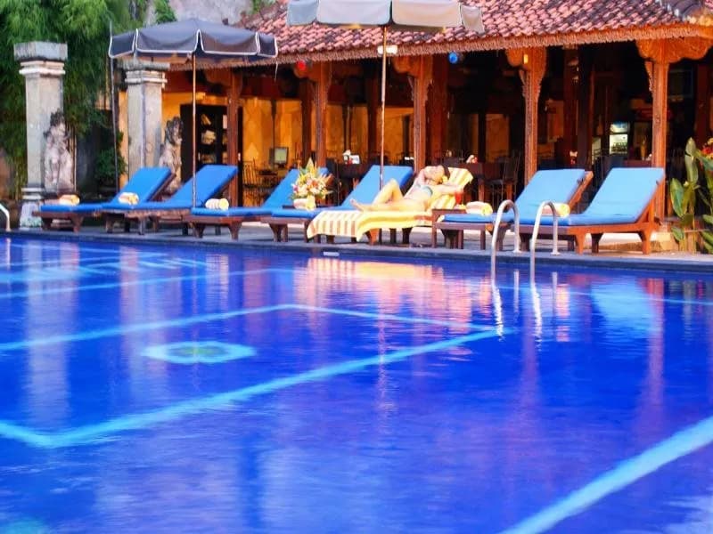 Suriwathi Hotel 3