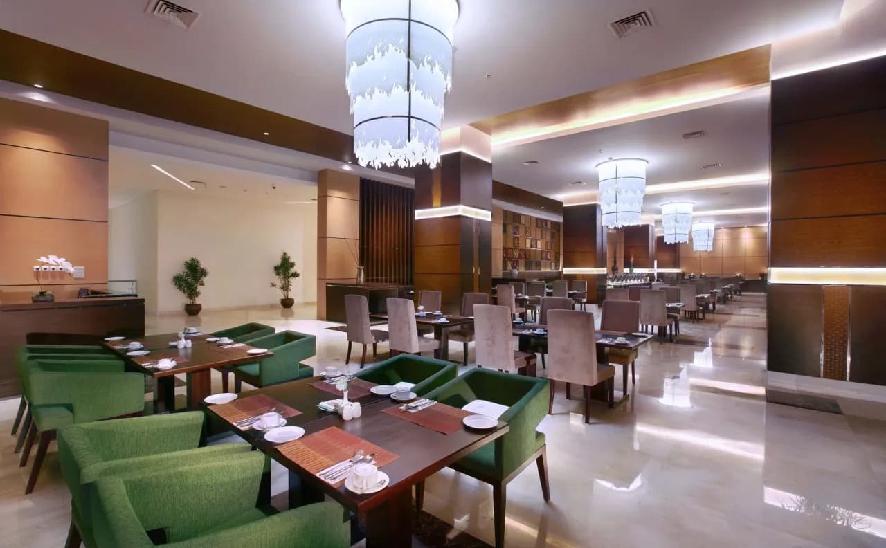 The Alana Hotel & Convention Center Solo by Aston 5