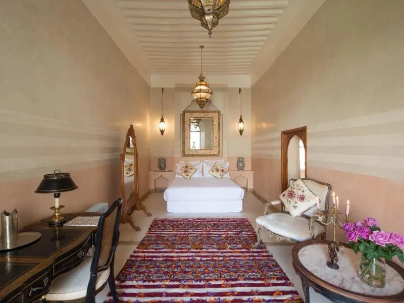 Riad Emberiza Sahari 2